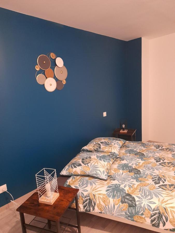 Apartamento Le Travers Joigny Exterior foto